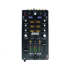 DJ Контроллер AKAI AMX
