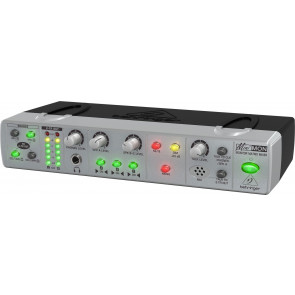 Behringer MON800