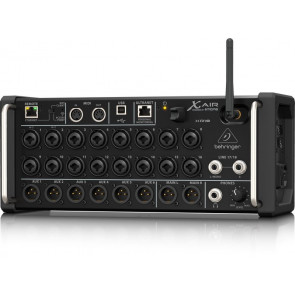 Behringer XR18
