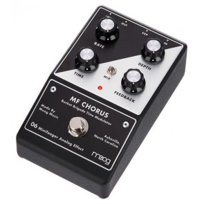 Аналоговая педаль MOOG MINIFOOGER CHORUS