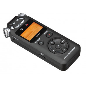 Портативный PCM/MP3 рекордер TASCAM DR-05