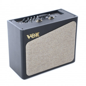 Комбоусилитель для электрогитары VOX AV30