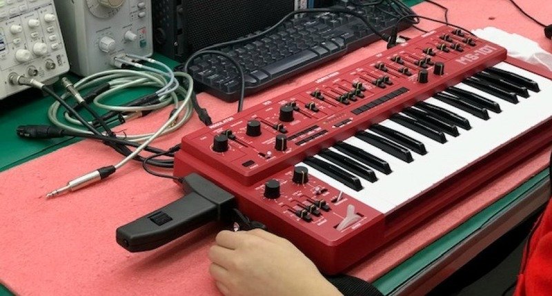 Запущено производство Behringer Roland SH-101 Synth Clone 