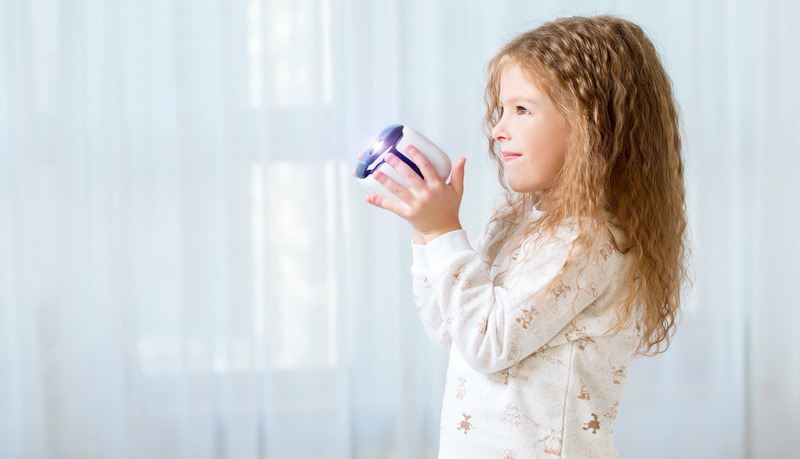 С заботой о детях – миниатюрный проектор ДиаКубик 