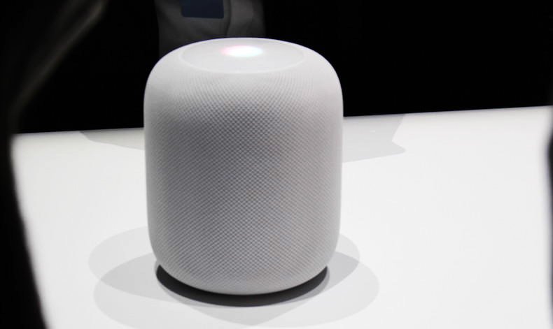 Apple объявил о продаже smart-колонки Apple HomePod