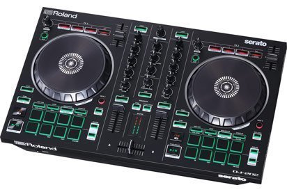 DJ-202 и DJ-505: новые контроллеры от Roland с Serato DJ